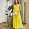 Vestido Longo Viscolinho Elis sem Bojo com Bordado Floral Amarelo - Fernanda Ramos Store