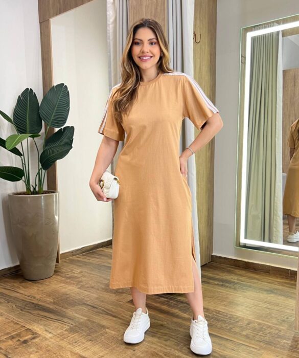 Vestido Midi Sophia Manga Curta sem Bojo com Fenda Caramelo - Fernanda Ramos Store