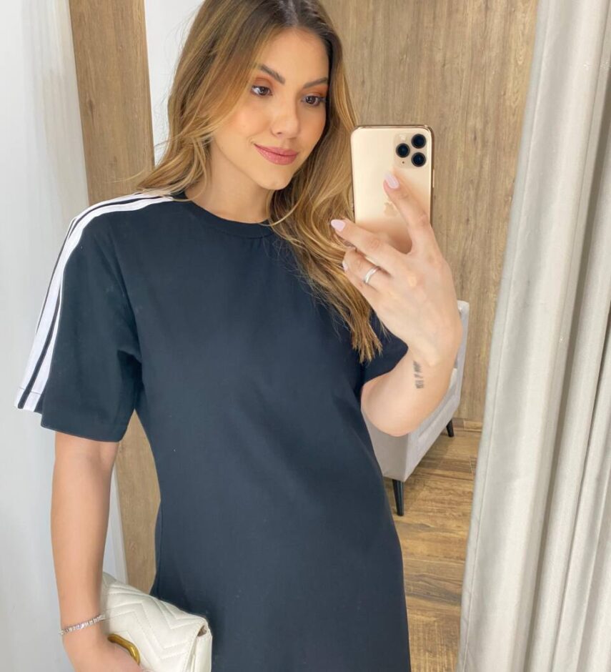 Vestido Midi Sophia Manga Curta sem Bojo com Fenda Preto - Fernanda Ramos Store