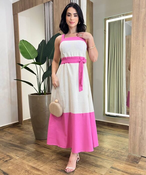 Vestido Midi Viscolinho Zoe Cru com Bojo e Amarração Detalhe Pink - Fernanda Ramos Store