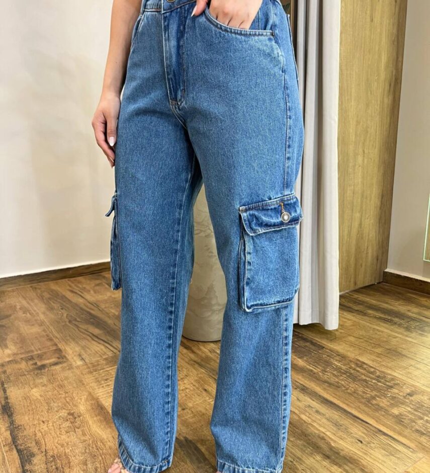 Calça Jeans Feminina Cargo Natasha Lavagem Escura 199 - Fernanda Ramos Store
