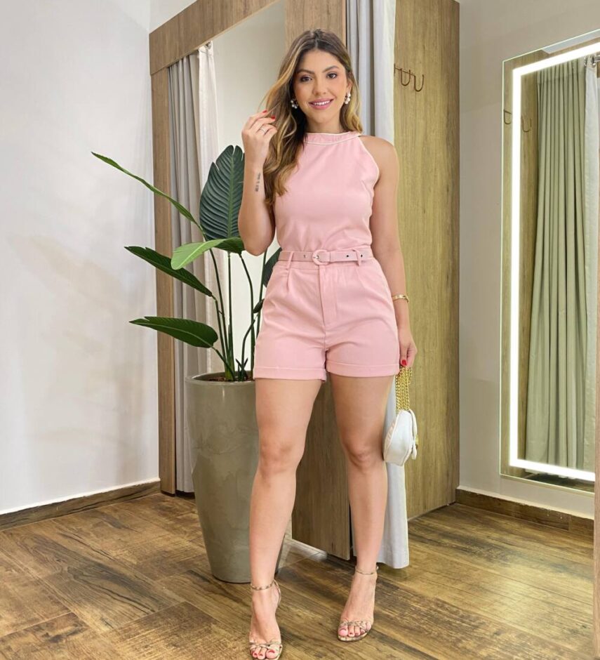 Conjunto Feminino Alfaiataria Yara Regata e Short Rosa com Cinto - Fernanda Ramos Store