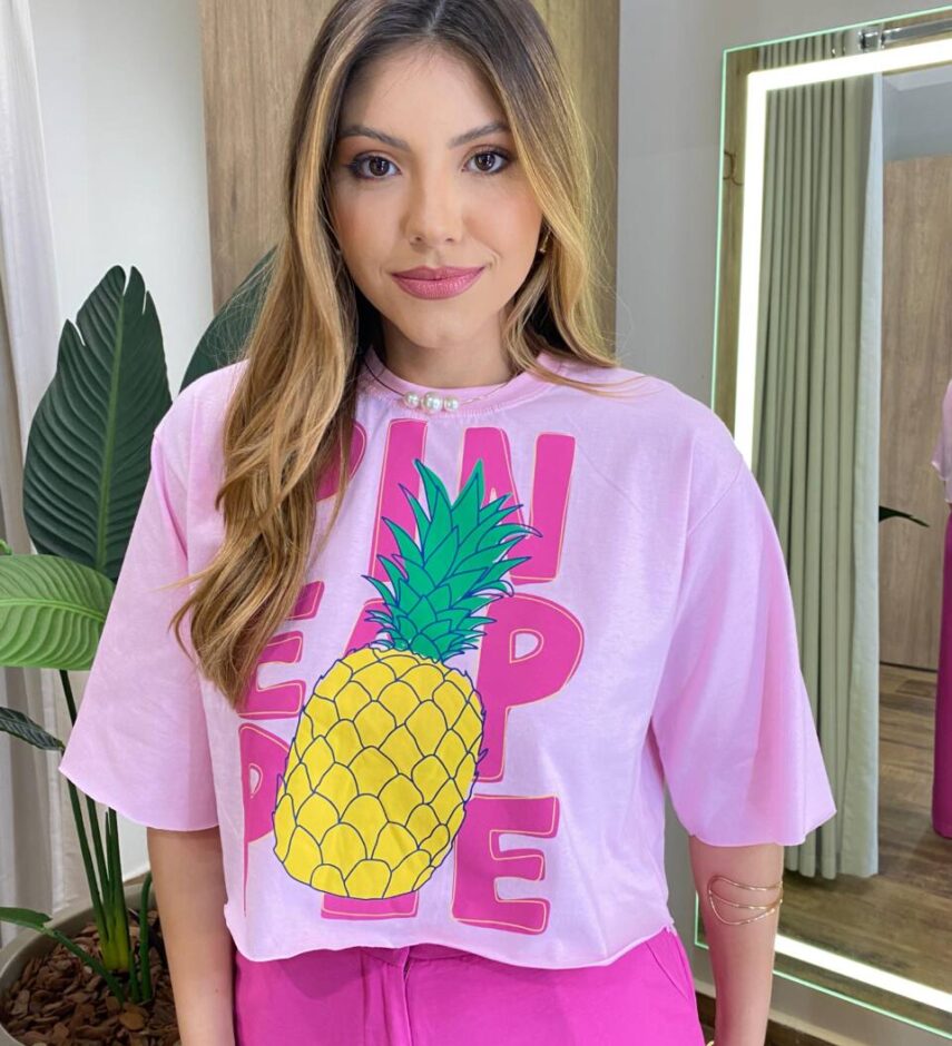 Cropped Feminino Manga Curta Aurora Estampado Rosa - Fernanda Ramos Store