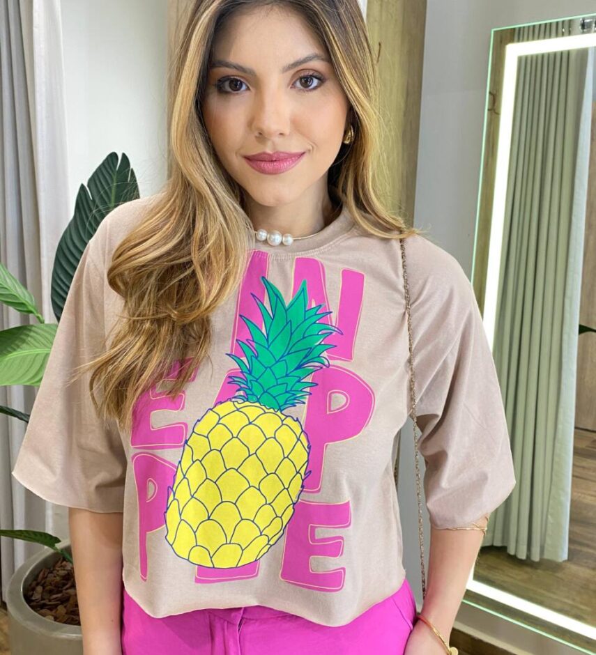 Cropped Feminino Manga Curta Aurora Estampado Bege - Fernanda Ramos Store
