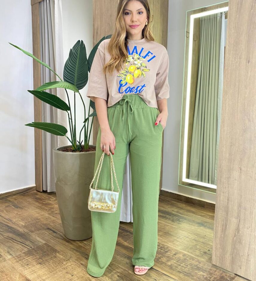 Cropped Feminino Manga Curta Pietra Estampado Bege - Fernanda Ramos Store