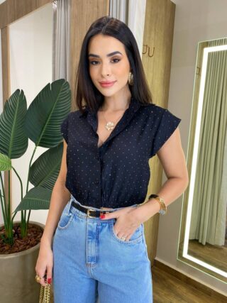 Cropped Feminino Muscle Cléo com Botões e Aplicações Preto - Fernanda Ramos Store