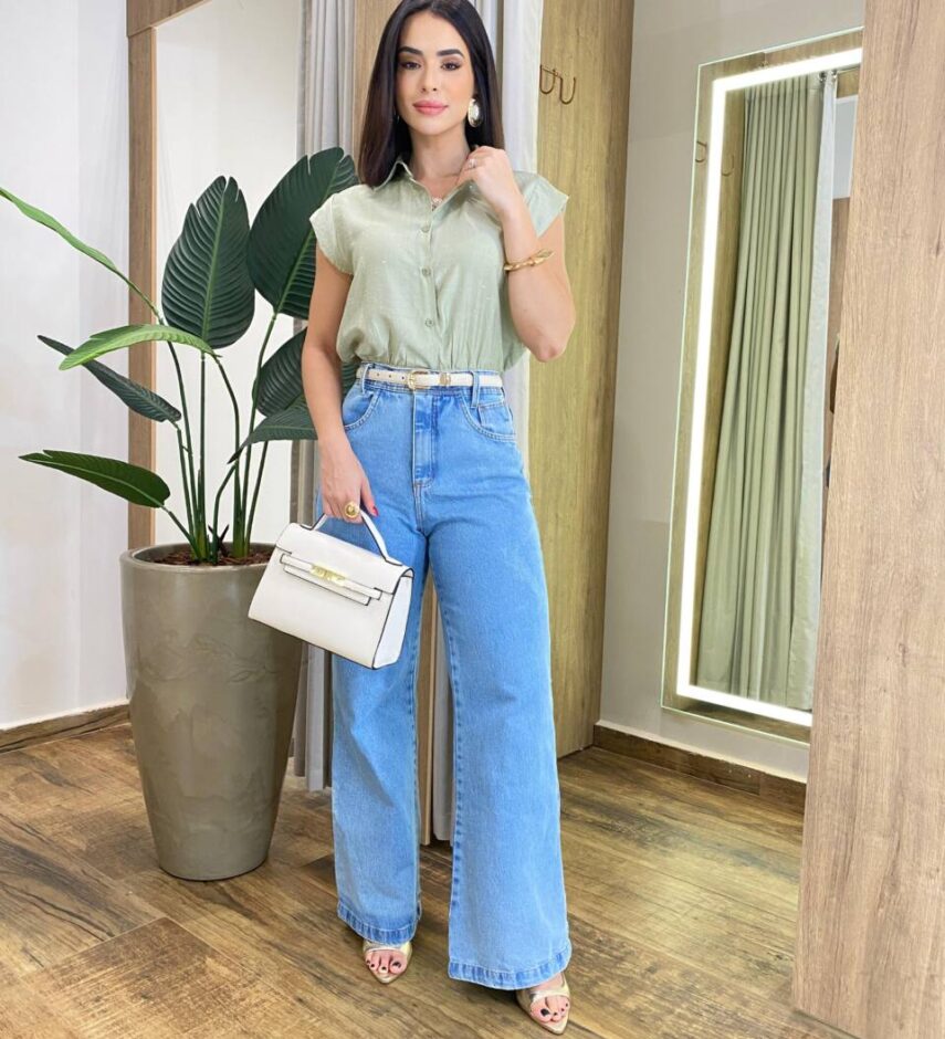 Cropped Feminino Muscle Cléo com Botões e Aplicações Verde - Fernanda Ramos Store
