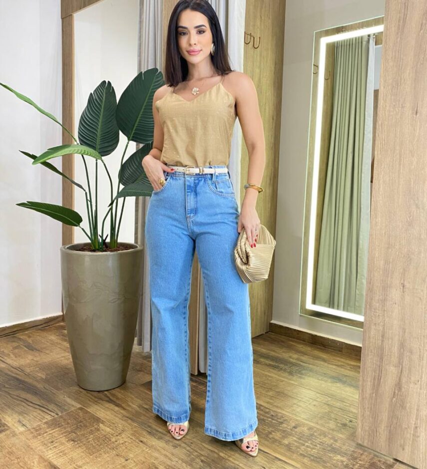 Regata Feminina Amélia com Aplicações em Strass Bege - Fernanda Ramos Store