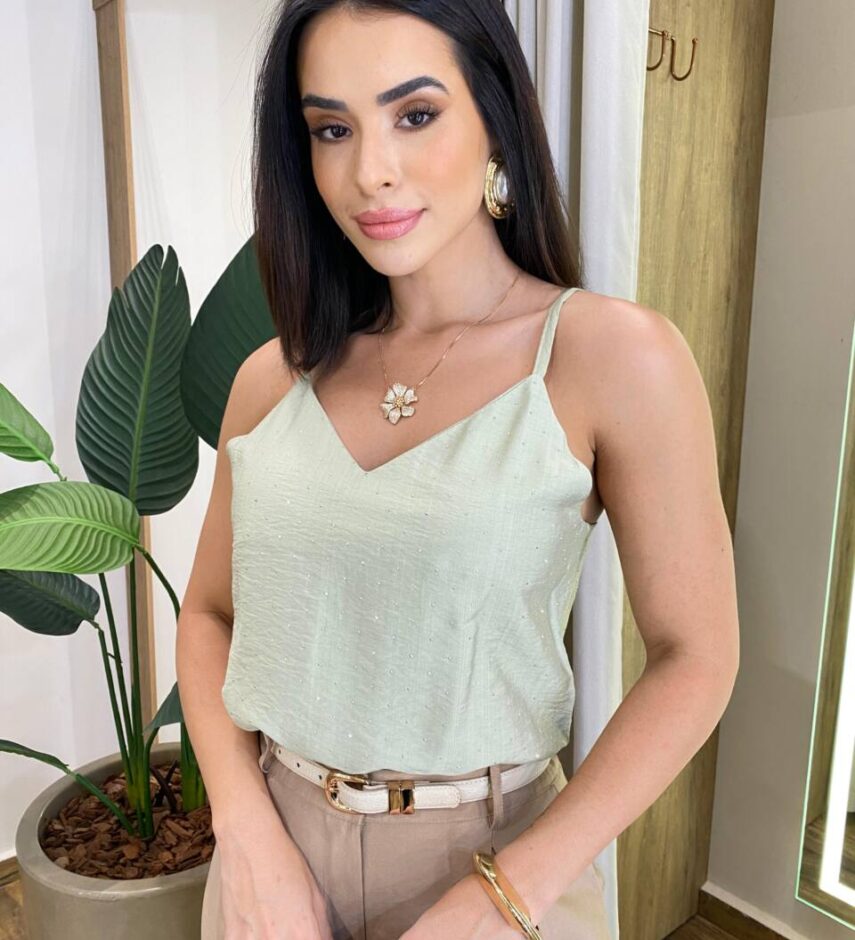 Regata Feminina Amélia com Aplicações em Strass Verde - Fernanda Ramos Store