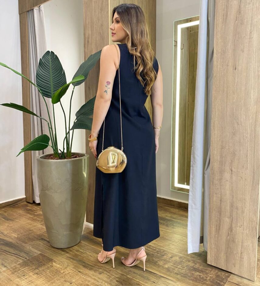Vestido Midi Ana sem Bojo com Fenda Lateral e Bolsos Preto - Fernanda Ramos Store