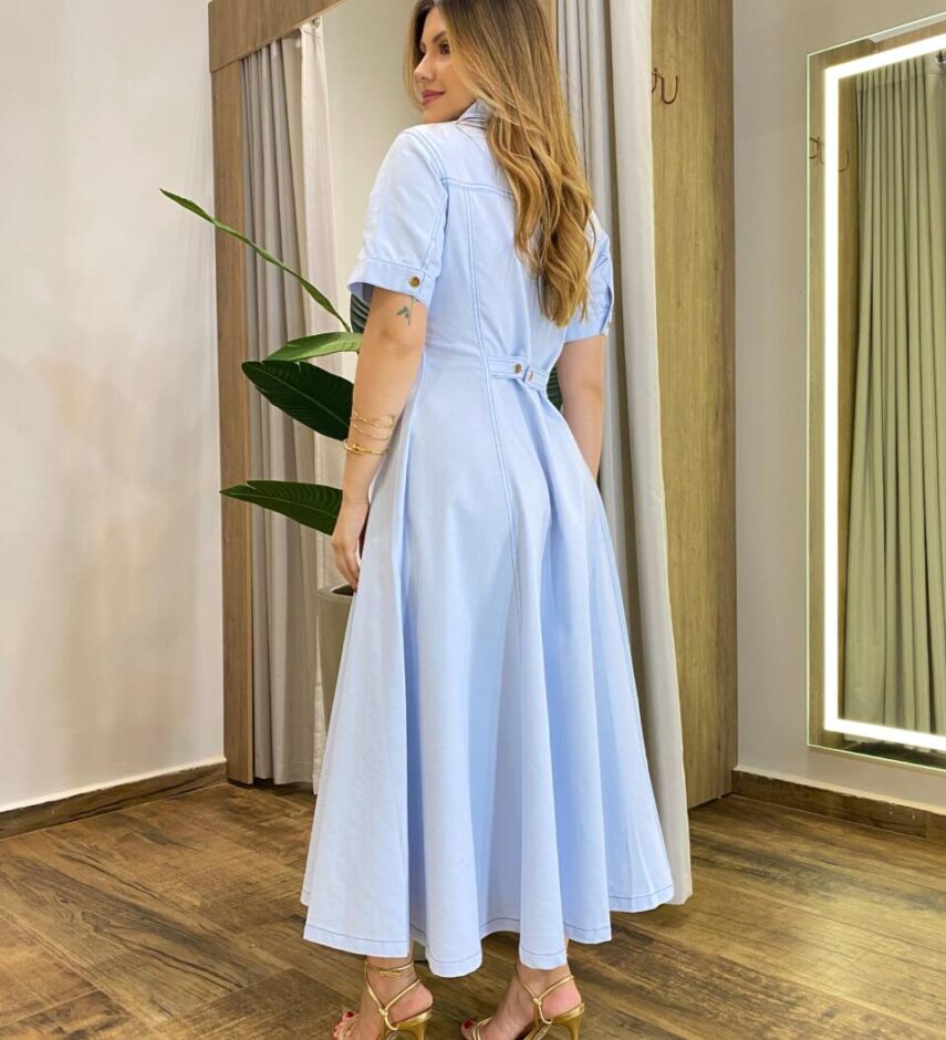 Vestido Midi Lady Sarja Manga Curta com Elastano e Botões Azul - Fernanda Ramos Store