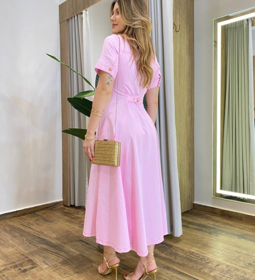 Vestido Midi Lady Sarja Manga Curta com Elastano e Botões Rosa - Fernanda Ramos Store