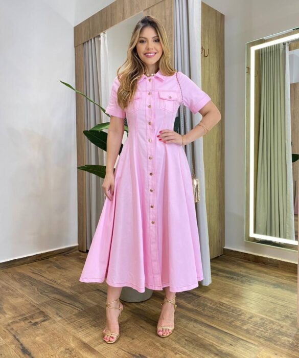 Vestido Midi Lady Sarja Manga Curta com Elastano e Botões Rosa - Fernanda Ramos Store