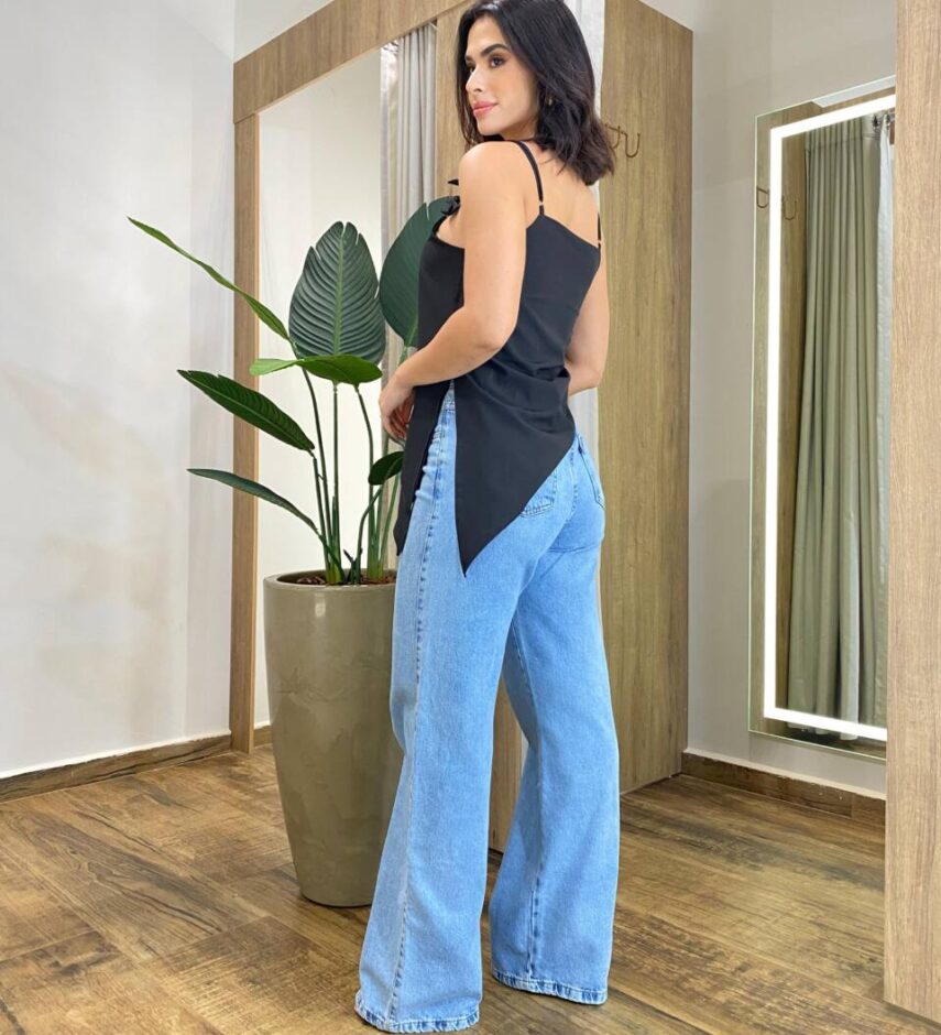 Blusa Feminina Assimétrica Jane Alça Regulável sem Bojo Preta - Fernanda Ramos Store