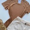 Blusa Feminina Manga Curta Modal Bella com Detalhe Caramelo - Fernanda Ramos Store