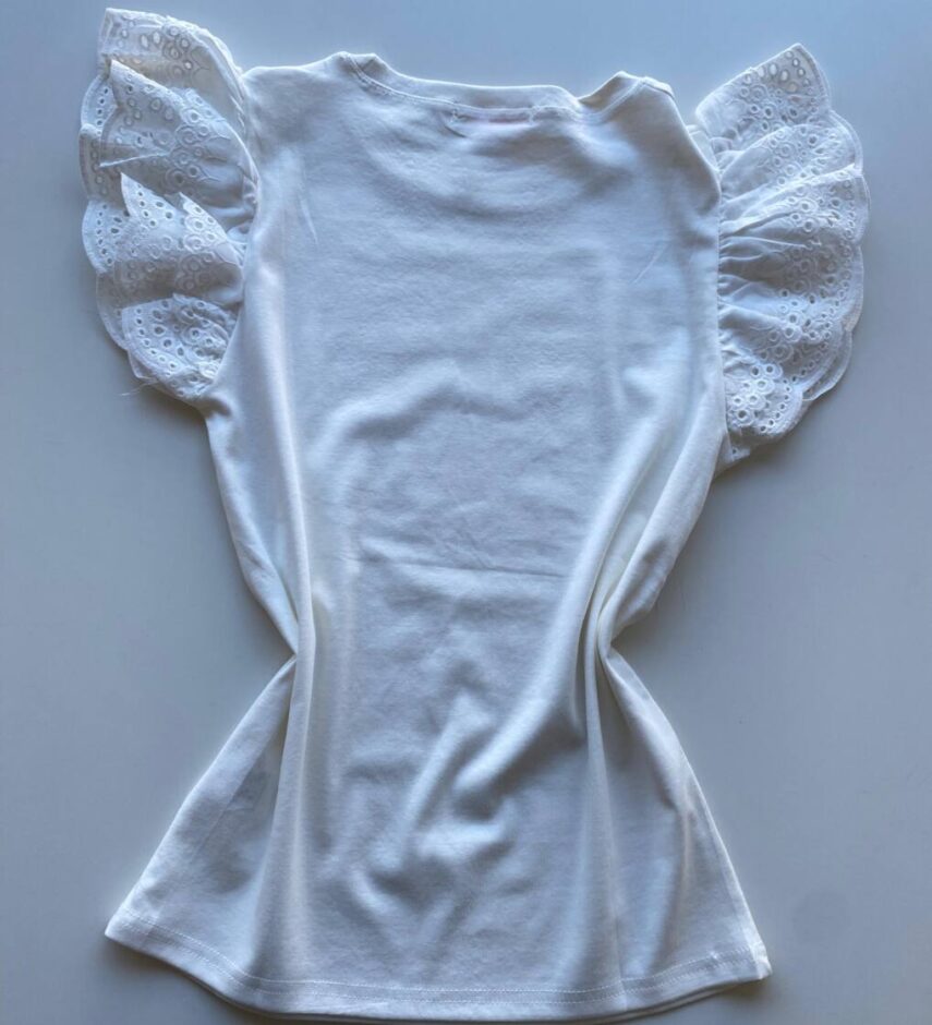 Blusa Feminina Stella com Detalhe em Laise na Manga Branca - Fernanda Ramos Store