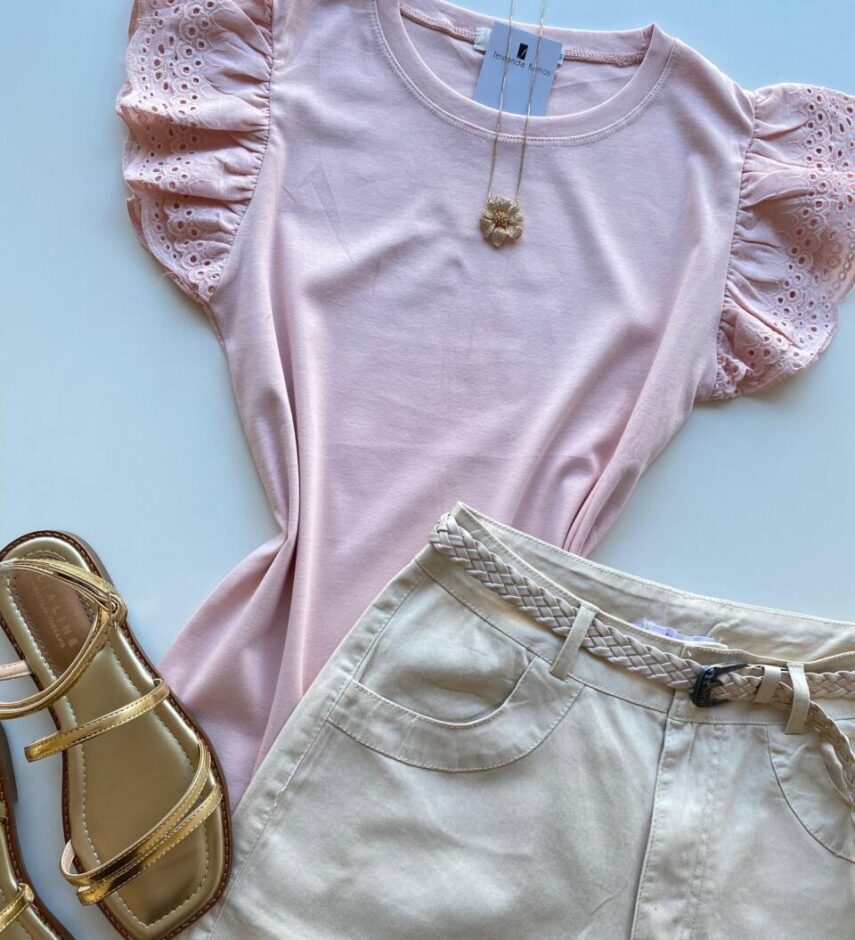 Blusa Feminina Stella com Detalhe em Laise na Manga Rosa - Fernanda Ramos Store