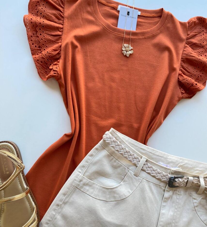 Blusa Feminina Stella com Detalhe em Laise na Manga Terracota - Fernanda Ramos Store