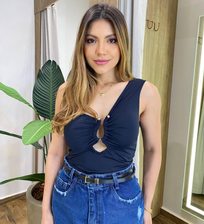 Body Feminino Luara Nula Manga com Bojo e Detalhes Preto - Fernanda Ramos Store
