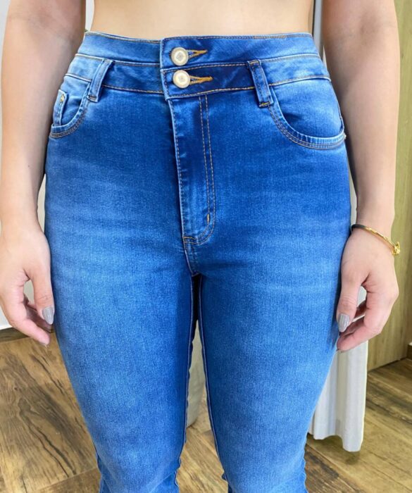 Calça Jeans Feminina Bella Flare Dois Botões 25710 - Fernanda Ramos Store