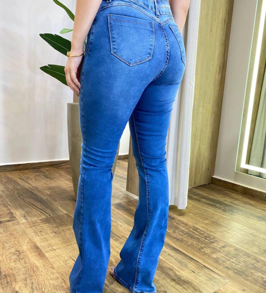 Calça Jeans Feminina Bella Flare Dois Botões 25710 - Fernanda Ramos Store
