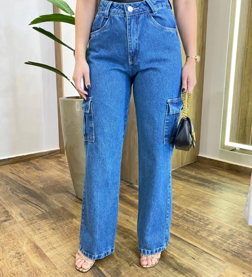 Calça Jeans Feminina Cargo Lara Lavagem Média 182 - Fernanda Ramos Store