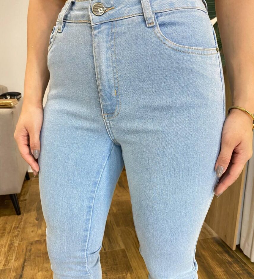 Calça Jeans Feminina Dudah Flare 25724 - Fernanda Ramos Store