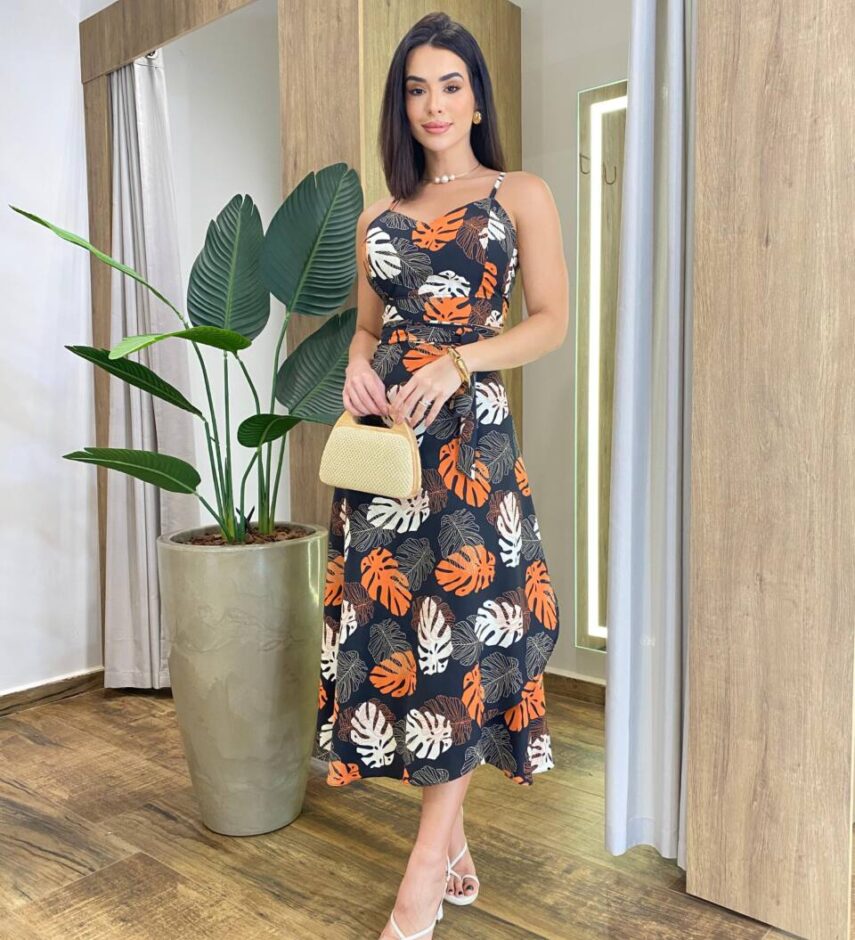 Conjunto Feminino Cropped e Saia Midi Envelope Preto Estampado - Fernanda Ramos Store