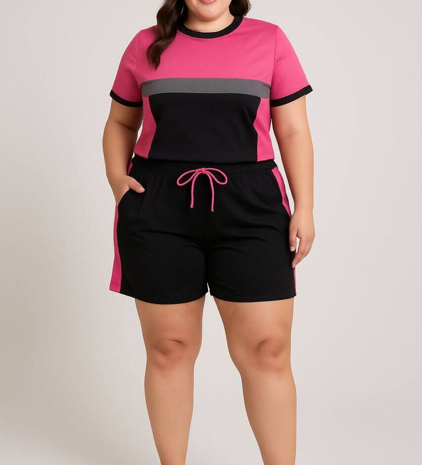 Conjunto Feminino Plus Blusa Manga Curta e Short Moletinho Pink - Fernanda Ramos Store