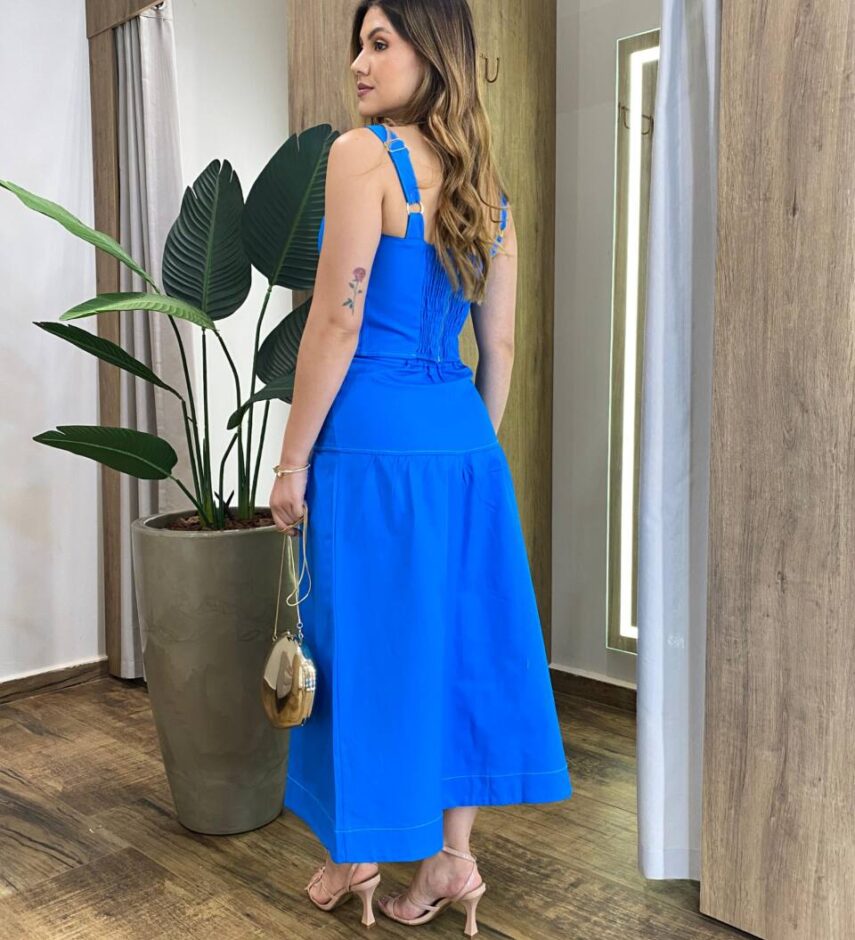 Conjunto Júlia Sarja com Elastano Cropped sem Bojo e Saia Midi Azul - Fernanda Ramos Store