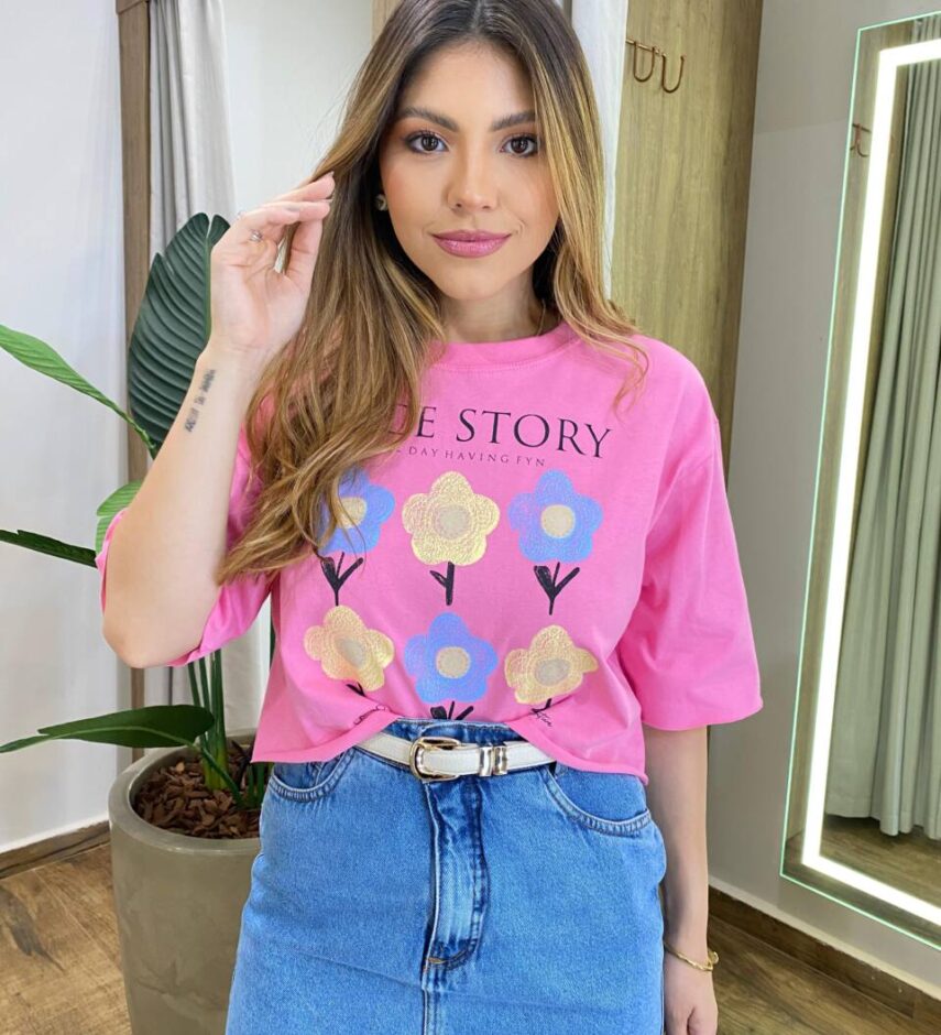 Cropped Feminino Manga Curta Betina Rosa com Estampa Floral - Fernanda Ramos Store