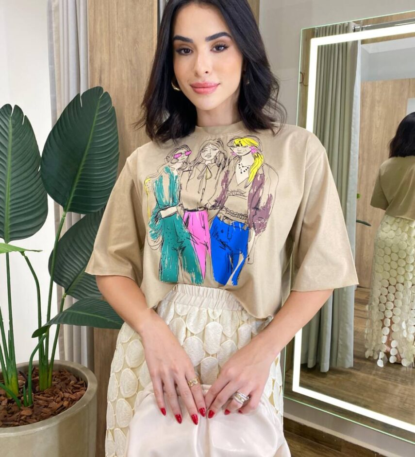 Cropped Feminino Manga Curta Kelly Estampado Caqui - Fernanda Ramos Store