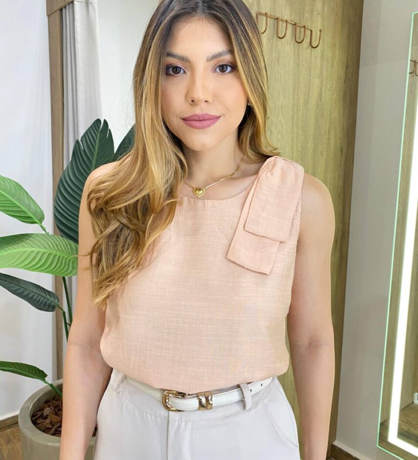 Regata Feminina Bruna com Detalhe de Laço Bege - Fernanda Ramos Store