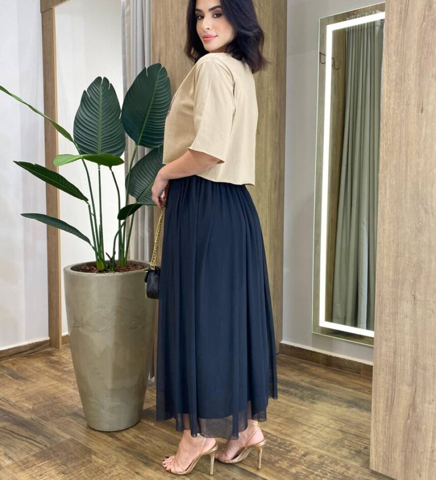 Saia Midi Feminina Angelina de Tule Preta - Fernanda Ramos Store