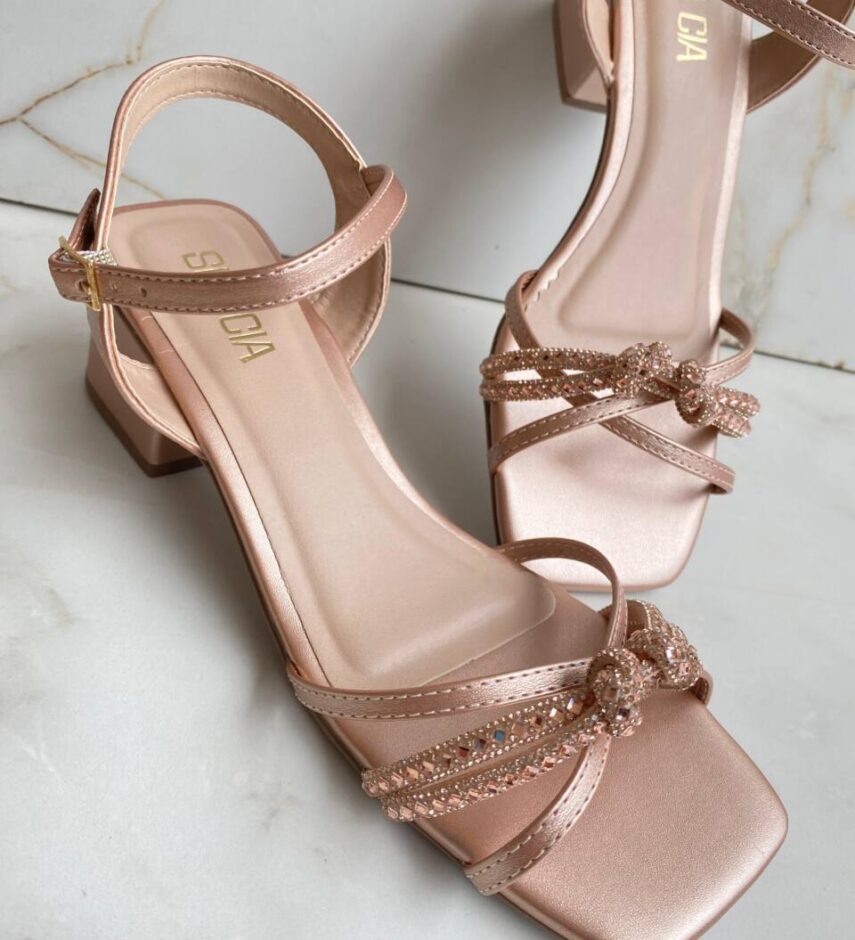 Sandália Feminina Salto Bloco Cobre com Detalhe Brilhante - Fernanda Ramos Store