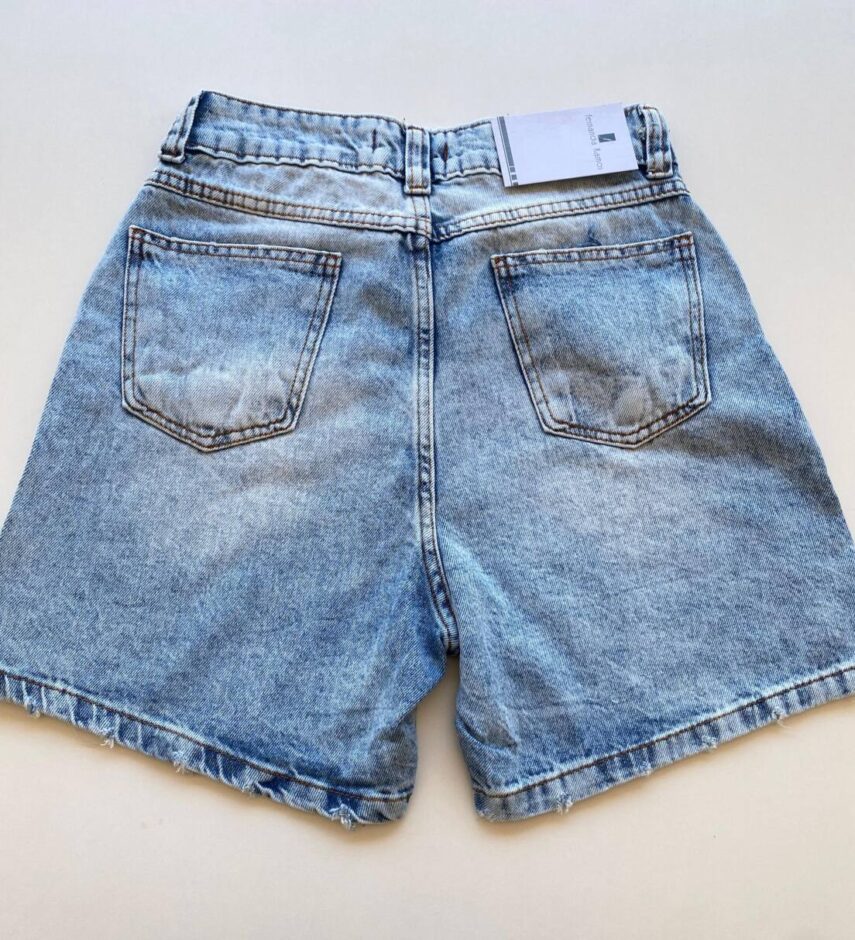 Short Feminino Ana Carolina Jeans Claro com Bolsos - Fernanda Ramos Store