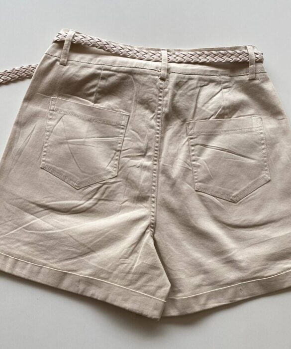 Short Feminino Celine Sarja com Elastano e Cinto Nude - Fernanda Ramos Store