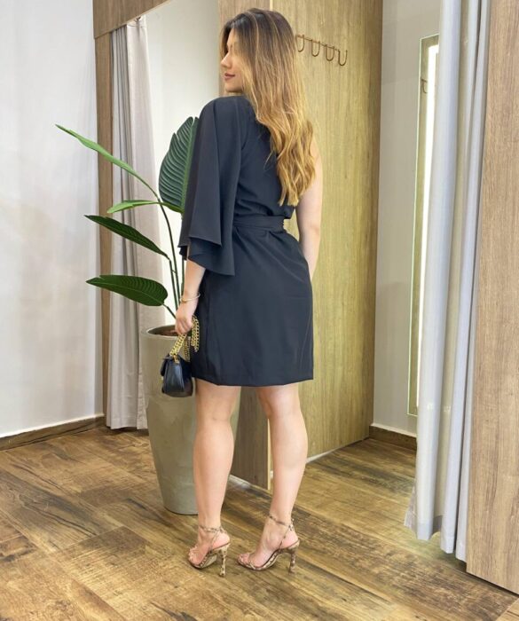 Vestido Feminino Curto Ana Nula Manga com Amarração Preto - Fernanda Ramos Store