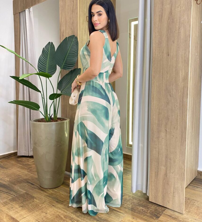 Macacão Longo Ivana Tule sem Bojo com Lastex Estampado de Verde - Fernanda Ramos Store