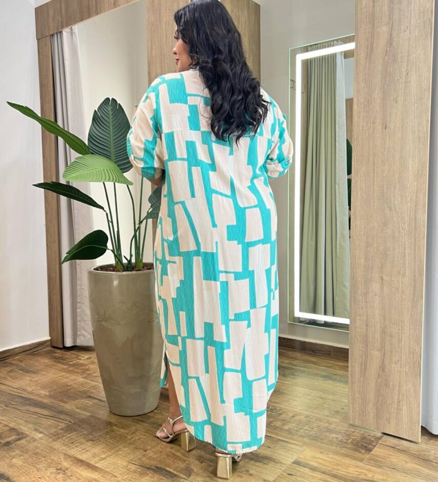 Vestido Midi sem Bojo Plus Estampado Fechamento em Botões Bege - Fernanda Ramos Store