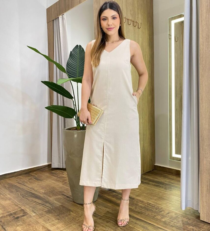 Vestido Midi Tati Viscolinho sem Bojo com Fenda Bege - Fernanda Ramos Store