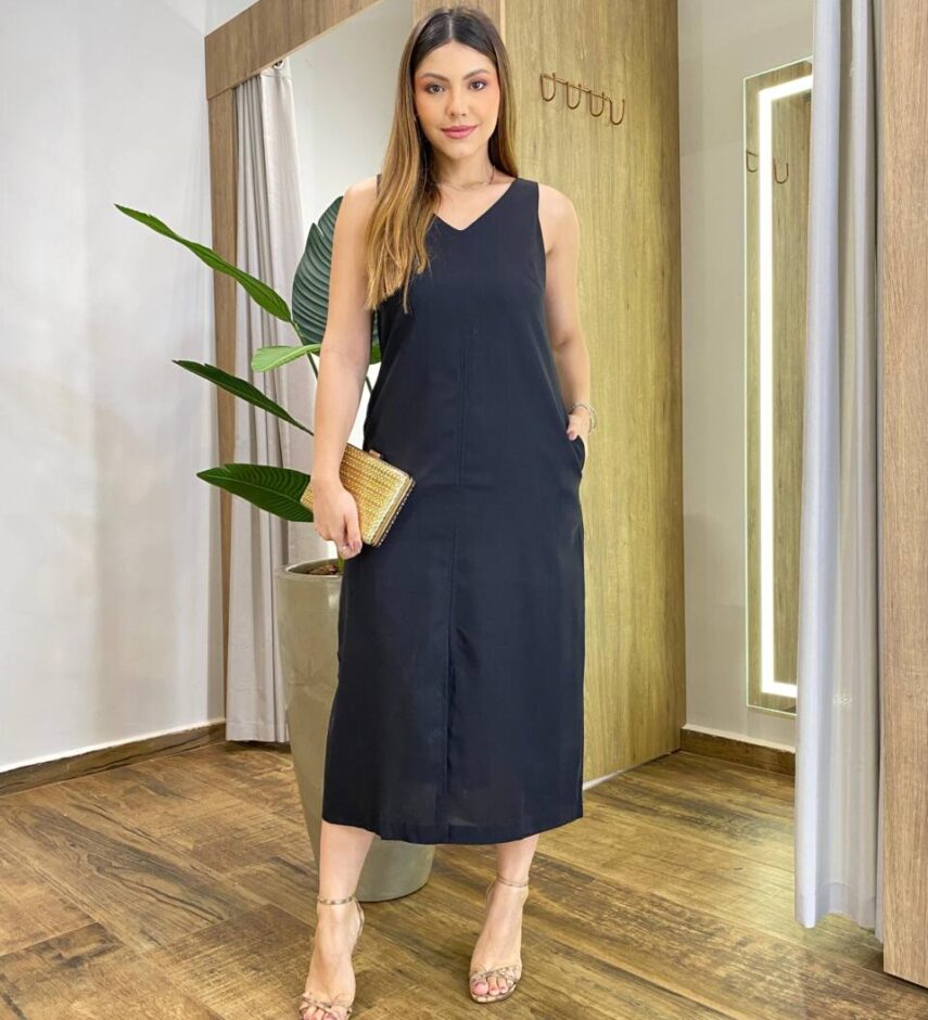 Vestido Midi Tati Viscolinho sem Bojo com Fenda Preto - Fernanda Ramos Store