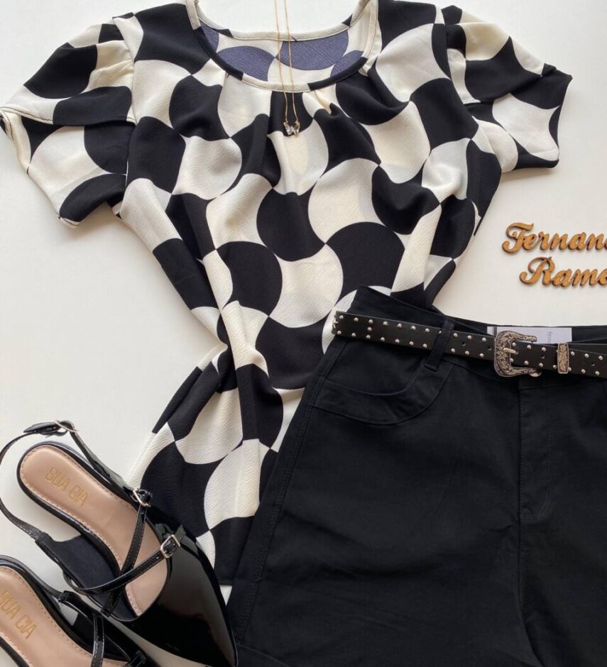 Blusa Feminina Crepe Suzana Manga Curta Estampada Preta - Fernanda Ramos Store