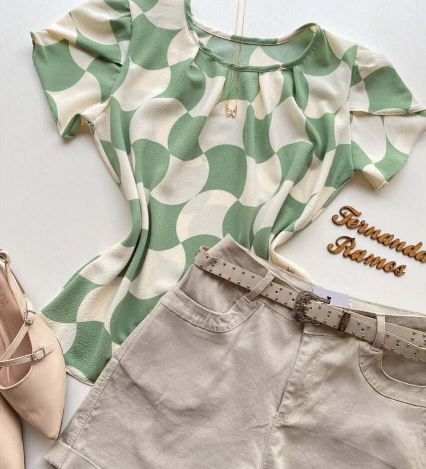 Blusa Feminina Crepe Suzana Manga Curta Estampada Verde - Fernanda Ramos Store