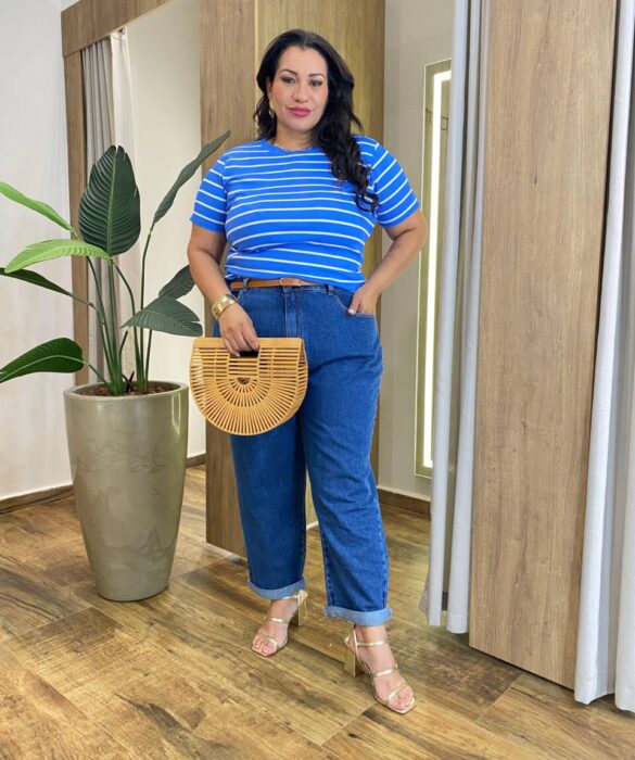 Blusa Feminina Manga Curta Plus Canelada Listrada Azul - Fernanda Ramos Store