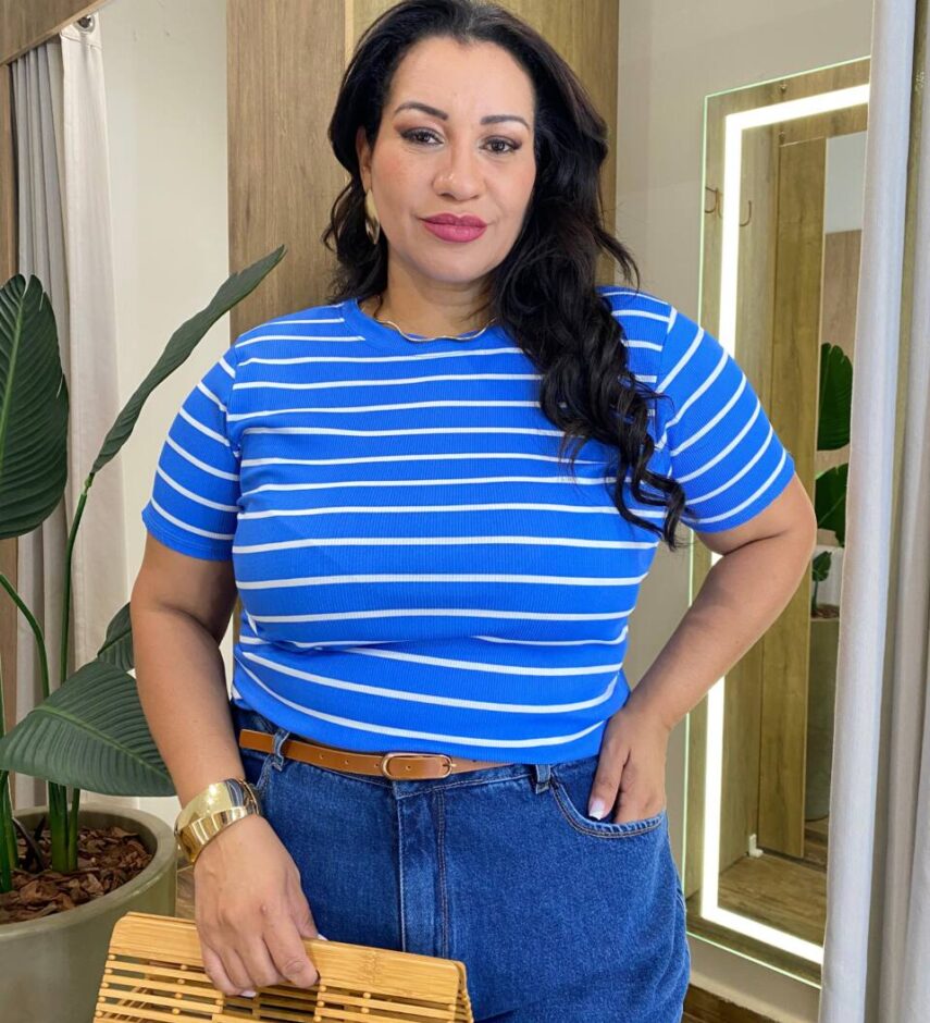 Blusa Feminina Manga Curta Plus Canelada Listrada Azul - Fernanda Ramos Store