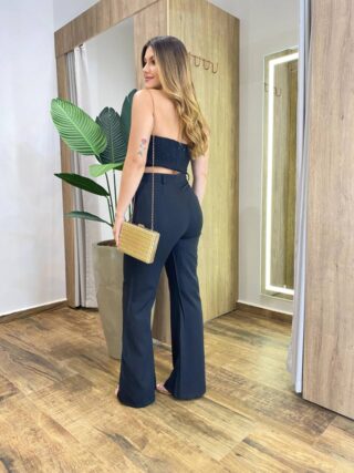 Conjunto Atlas Cropped Tomara que Caia com Bojo e Calça Flare Preto - Fernanda Ramos Store