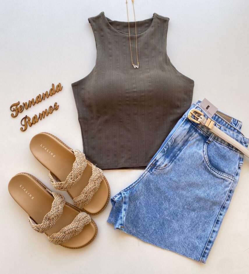 Cropped Feminino Eduarda com Bojo Canelado Verde Militar - Fernanda Ramos Store