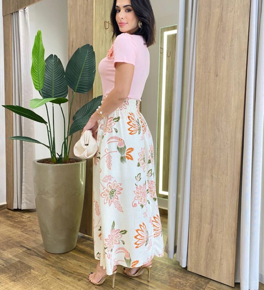 Saia Longa Feminina Julia com Bolsos Estampa Tropical Off White - Fernanda Ramos Store