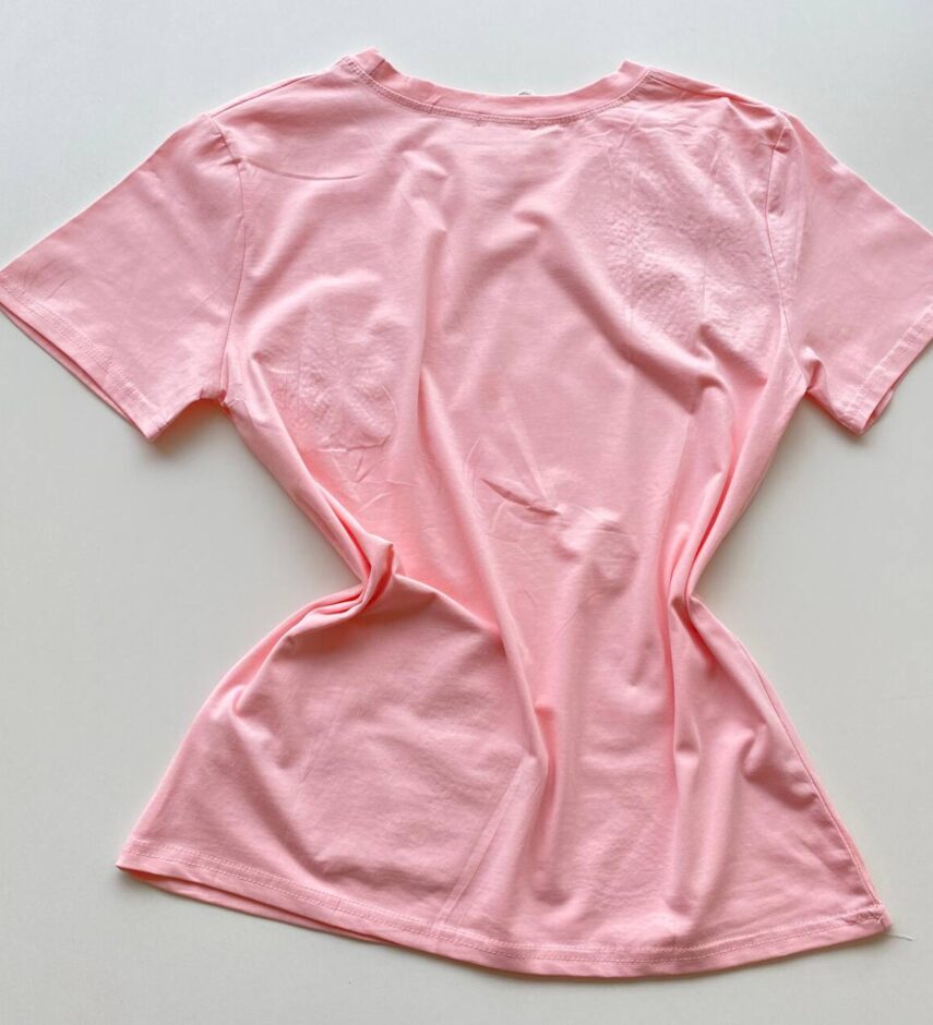 T-shirt Feminina Manga Curta Dani Flores em Crochê Rosa - Fernanda Ramos Store